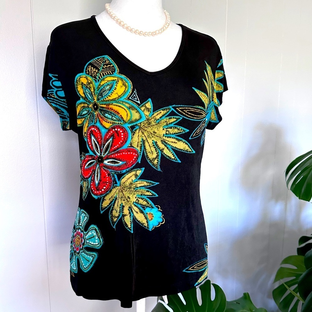 🛍️ Chico’s stretch comfortable top Size 1 excellent condition